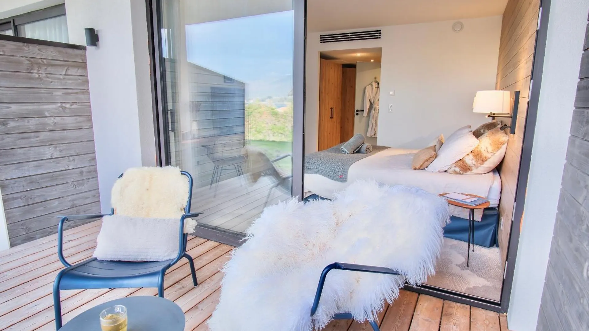 Villa Caroline, Lac D'Annecy Duingt 4*,